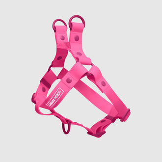 Waterproof Harness in Pink, Canada Pooch, Dog Leash || color::pink|| size::na