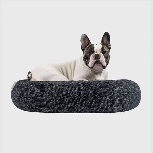 Classic Circular Dog Bed in Carbon Black, Canada Pooch Birch Bed